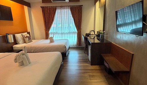 Superior Twin Room