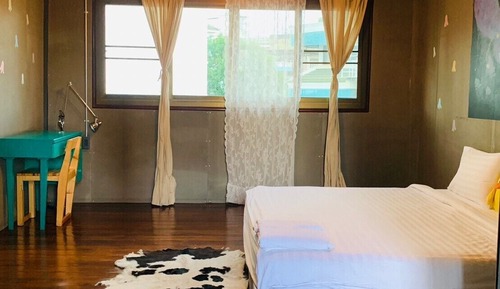 Classic Room, 1 King Bed