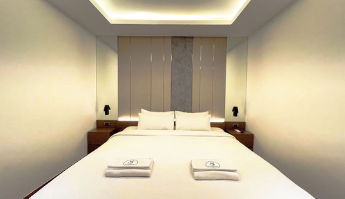 Family Room, 3 Bedrooms, Non Smoking, City View