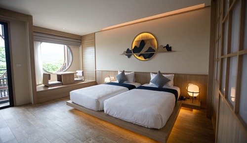 Superior Twin Room, 2 Twin Beds, Lake View