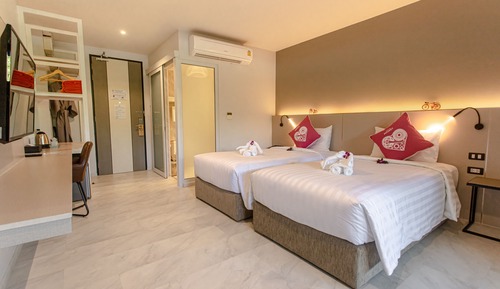 Deluxe Double or Twin Room, Jetted Tub