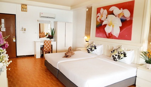 Premier Sea View Room