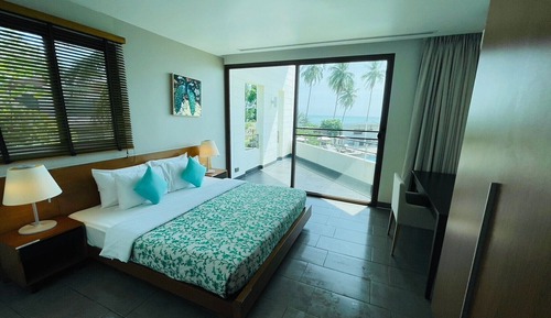 Premier Quadruple Room, Balcony, Sea View