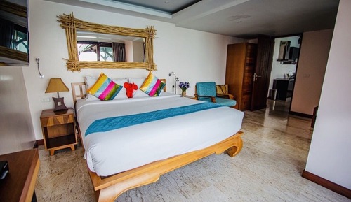 3 Bedroom Grand Pool Villa