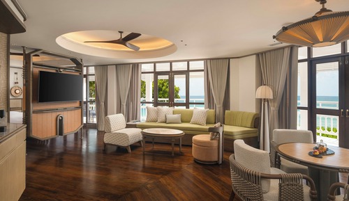 Deluxe Suite, 1 King Bed