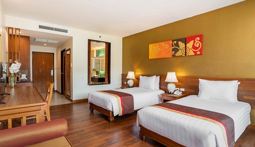 Superior Rain Forest View Room