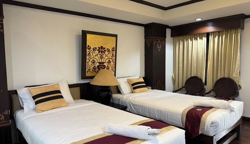 Deluxe Twin Room