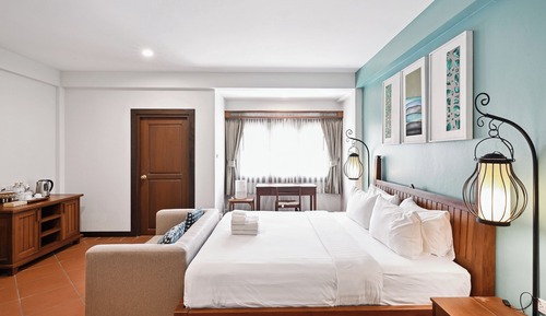 Executive Room, Pool View