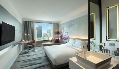Deluxe Room, 1 King Bed (Grand)