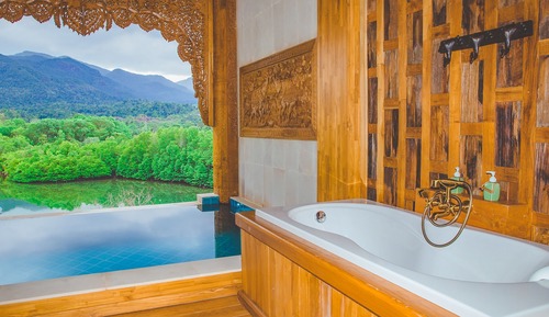 Pool Suite Plus with FREE THB 1,000 Net Resort Credit per night