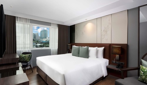 Standard Room, 1 King Bed