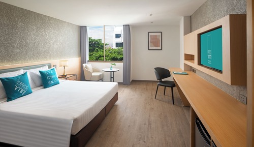 Deluxe Premium Room