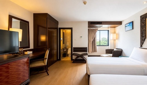 Executive Suite