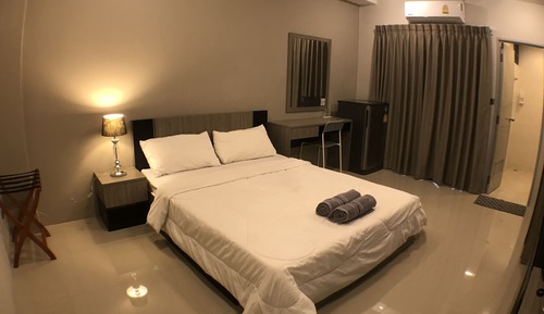 Deluxe Single Room