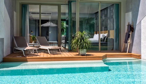 Studio Suite, 1 King Bed, Non Smoking, Pool Access
