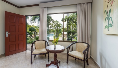 Deluxe Double Room, Poolside