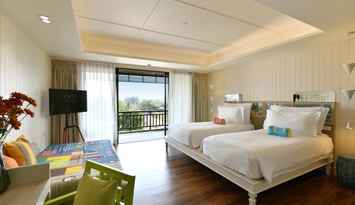 Rest Vibe, Twin Room with Balcony, Non-Smoking