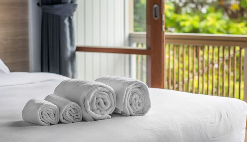 Premium Double Room, 1 Queen Bed, Balcony, Oceanfront