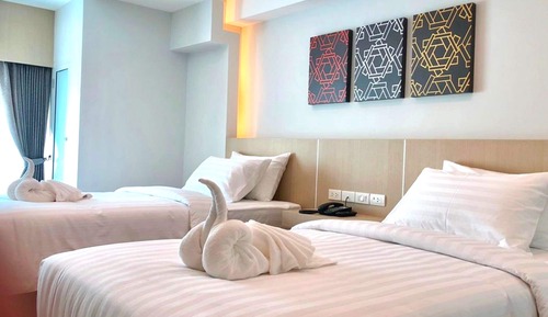 Superior Twin Room