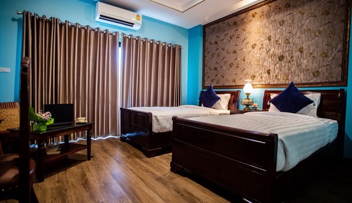 Superior Twin Room