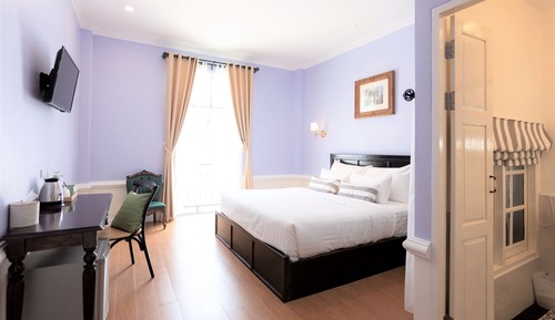 Classic Double Room, 1 King Bed, Balcony, Annex Building