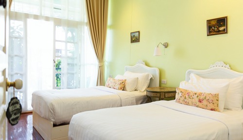 Suite, 2 Twin Beds