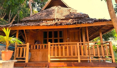 Two-Bedroom Bungalow with Garden view