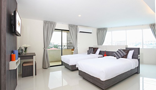 Triple Room