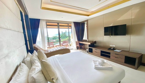 Executive Room, Bathtub, Sea View