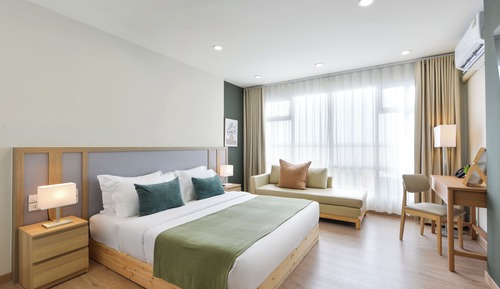 SENS Superior King Room