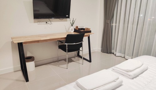 Basic Single Room, City View