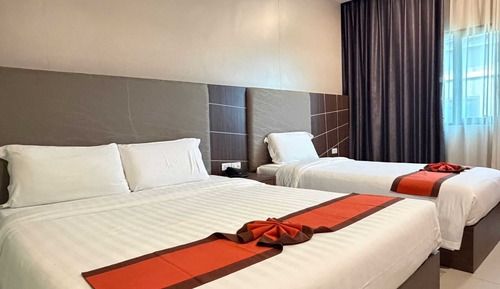 Deluxe Twin Room