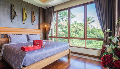 Family Room, Bathtub, Sea View