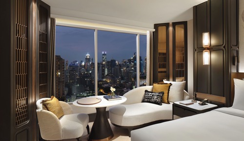 FAIRMONT King Mobility Access
