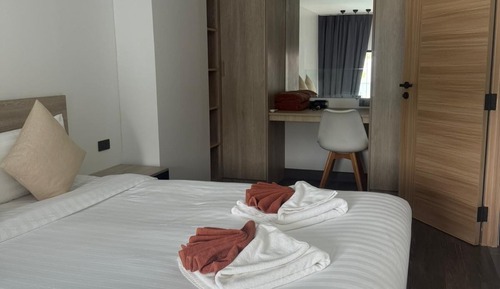 Standard Loft, 1 Bedroom, Pool View, Mountainside