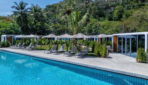 Panoramic Cabin, Kitchenette, Poolside