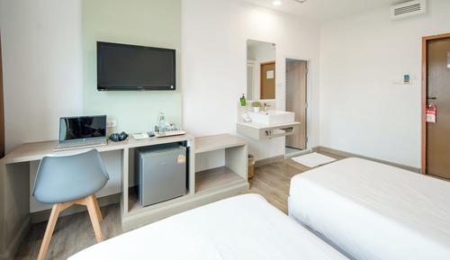 Standard Twin Room
