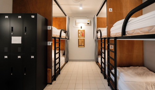 Comfort Shared Dormitory, Women only, Non Smoking, Air conditioning