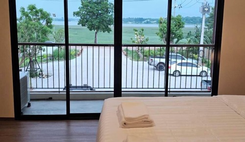 Standard Double Room With Lake View- Fl2