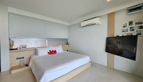 Deluxe Double Room, Garden View
