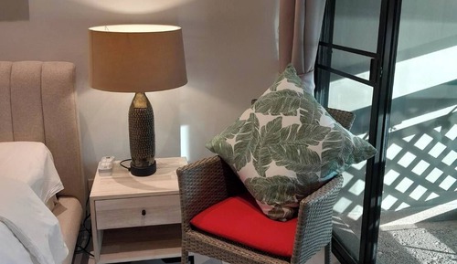Condo, 2 Bedrooms, Accessible, Smoking