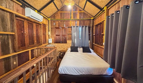 Classic Quadruple Room