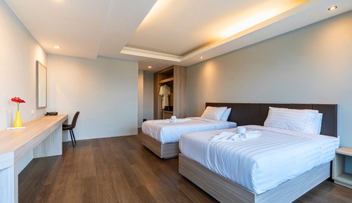 Deluxe Duplex