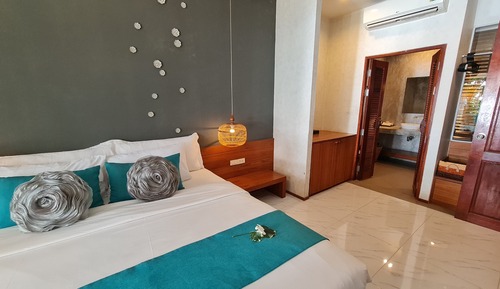 Deluxe Double Room with Sea View