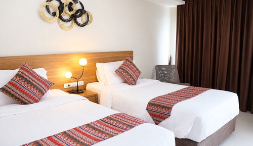 Standard Twin Room