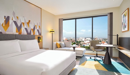 Premium Room, 1 King Bed
