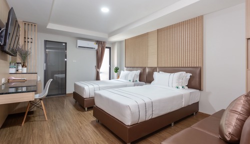 Standard Twin Room