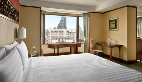 Shangri-La Wing, Premier Room, 1 King Bed
