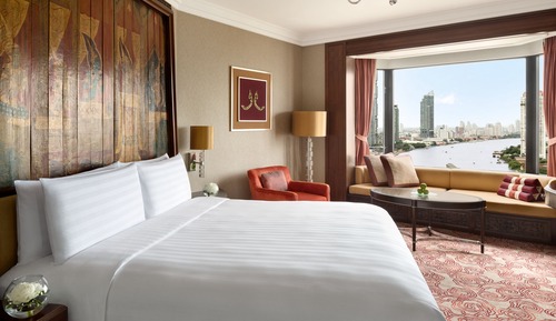 Shangri-La Wing Horizon Club Room, 1 King Bed, River View