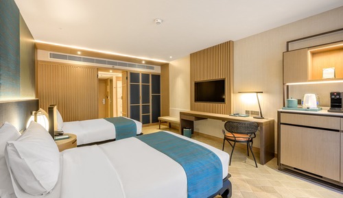 Premium Room, 2 Twin Beds, Balcony, Pool View